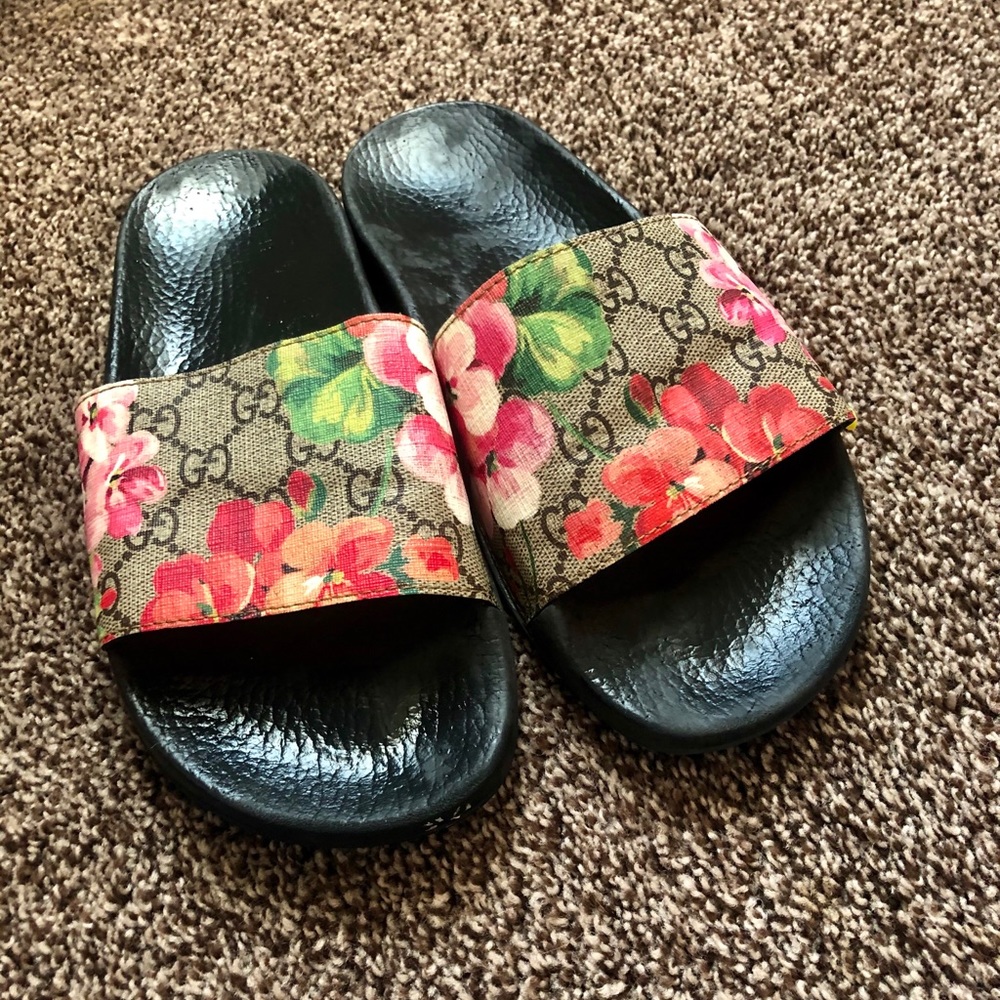 Gucci Slides
